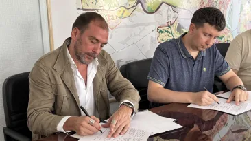 “Team4UA” Charitable Foundation and Dnipro City Council Sign Memorandum of Cooperation